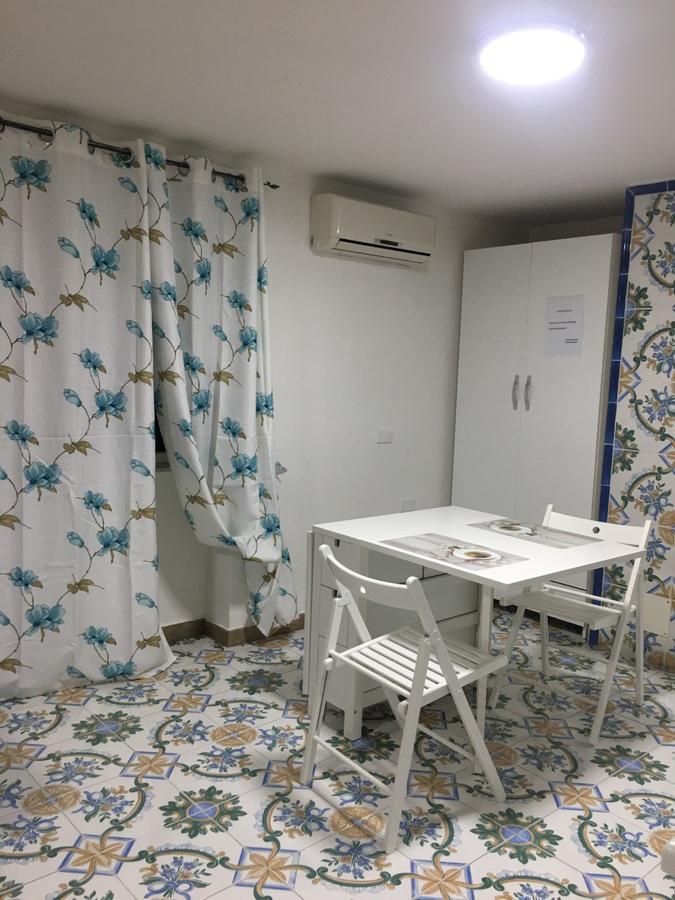 La Corte Del Re Borbone Bed & Breakfast Caserta Dış mekan fotoğraf