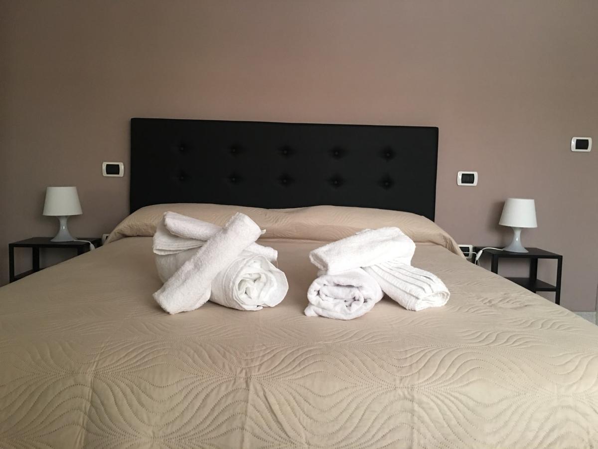 La Corte Del Re Borbone Bed & Breakfast Caserta Dış mekan fotoğraf