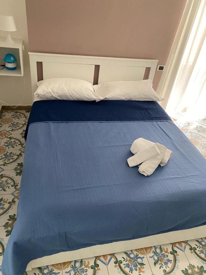 La Corte Del Re Borbone Bed & Breakfast Caserta Dış mekan fotoğraf